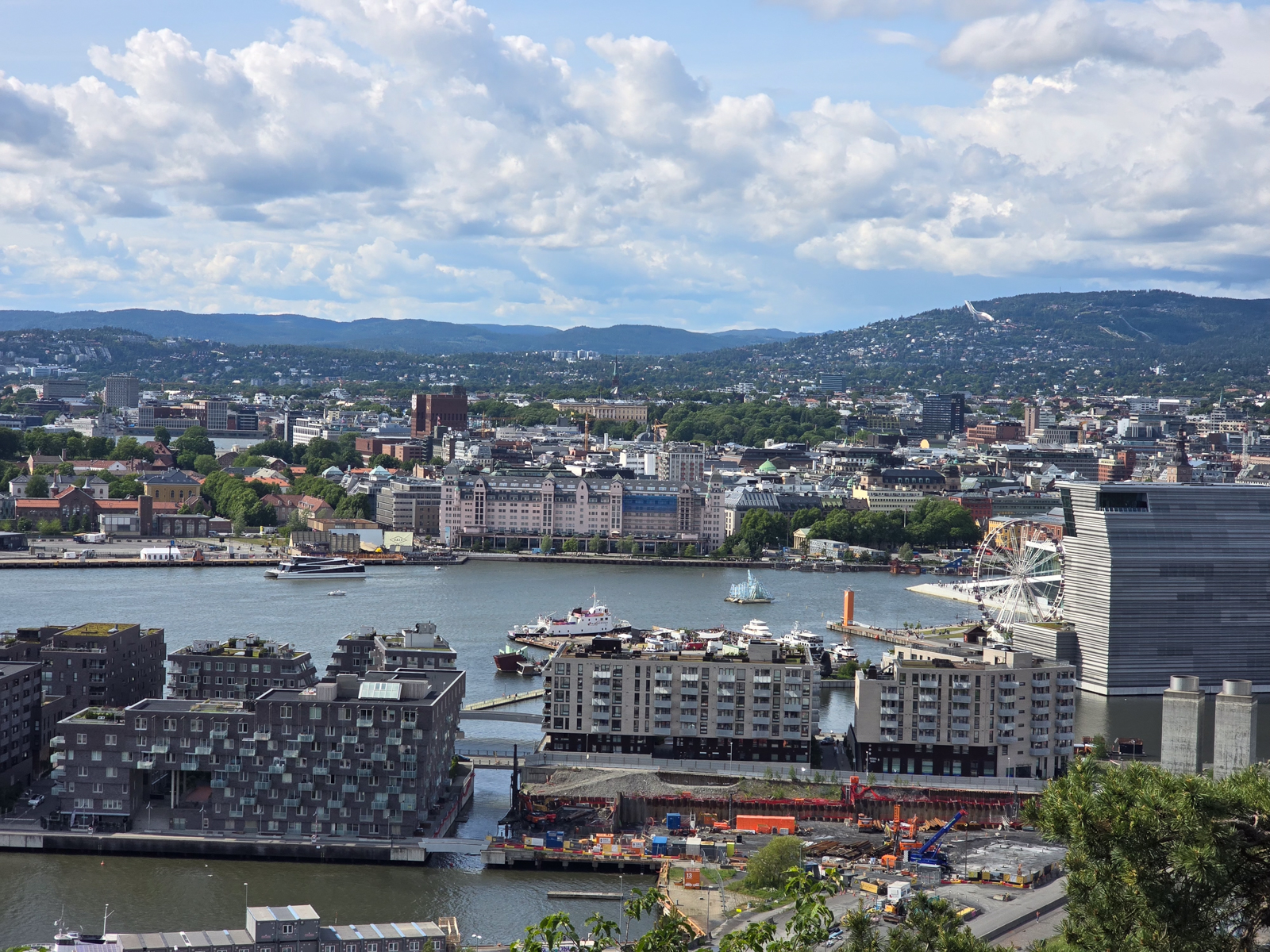 Oslo Stadtpanorama mit Hafen und Fjord – Smartphone-Fotokurs